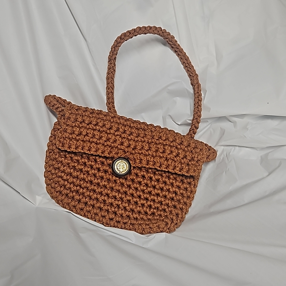 🔵Hand- Crocheted Pocketbook🔵